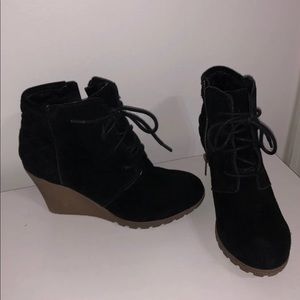 black booties/wedges